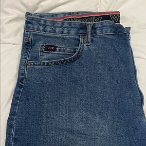 Men’s Wranglers 20X Jeans 38X32 Relaxed Fit Great Jeans ! 👖 Dark stonewash NWOT